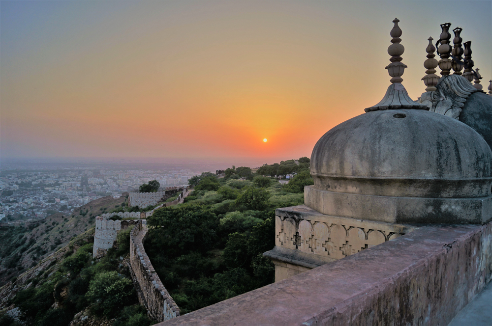Sunset at Naharagarh Fort - one of the best places to visit in Jaipur